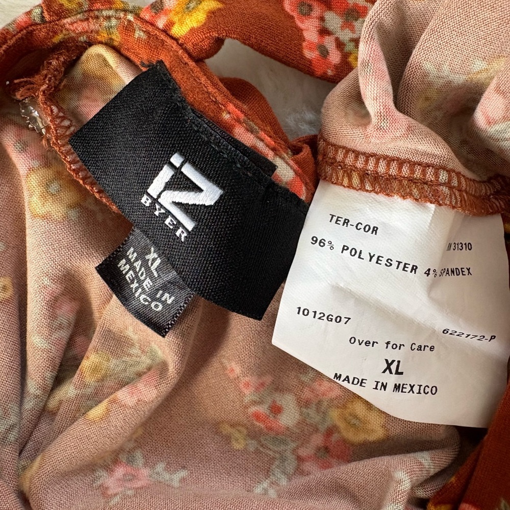 NWT Jr. Iz Byer Rust Floral Front Tie Criss Cross Back Pullover, Sz: XL - Picture 8 of 8